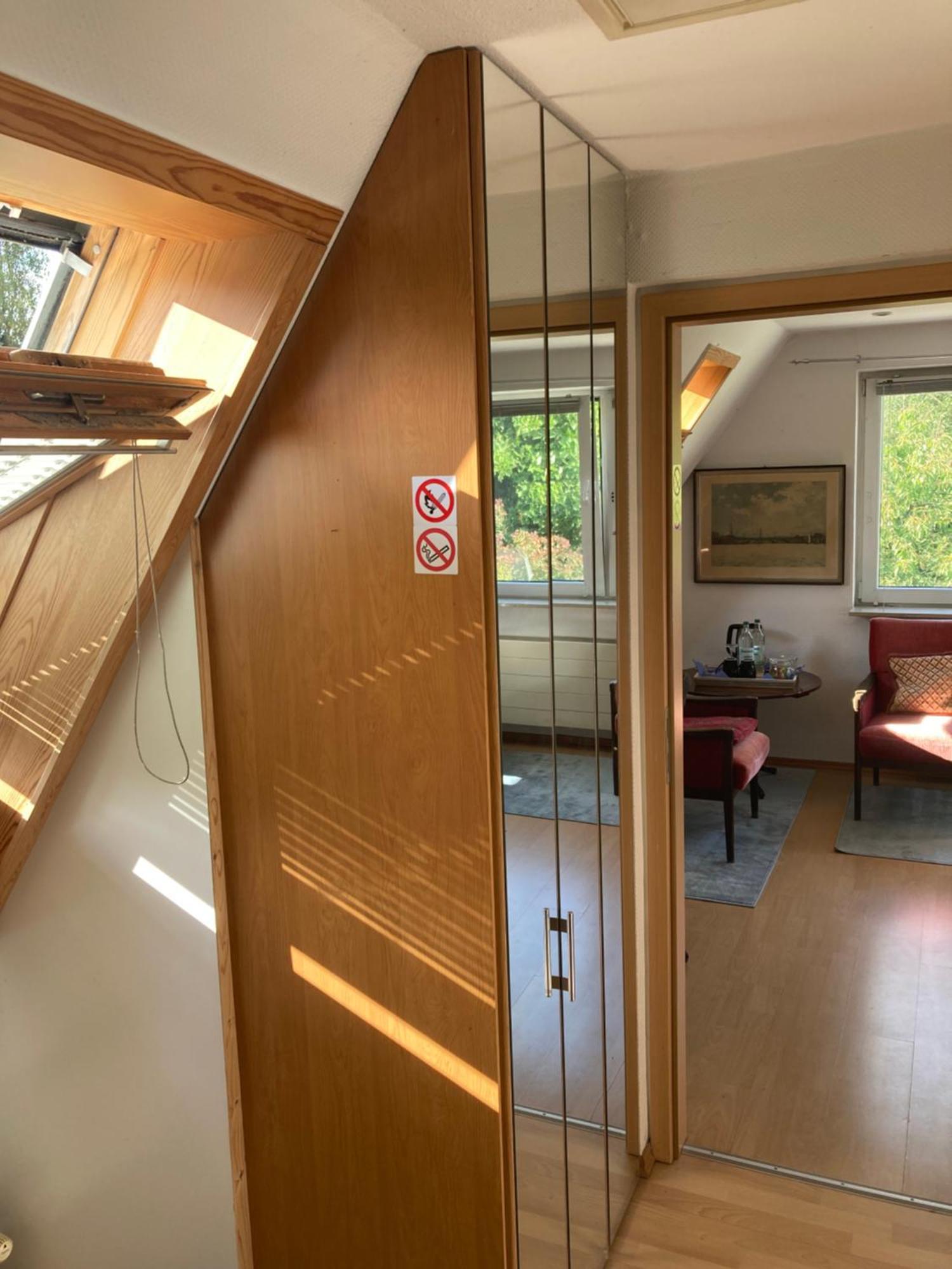 Privatzimmer Am Volkspark - Naehe Arenen Und Trabrennbahn Hamburg Exterior photo
